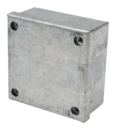 75 x 75 x 37.5mm (3 x 3 x 1.5″) Adaptable Box: Plain