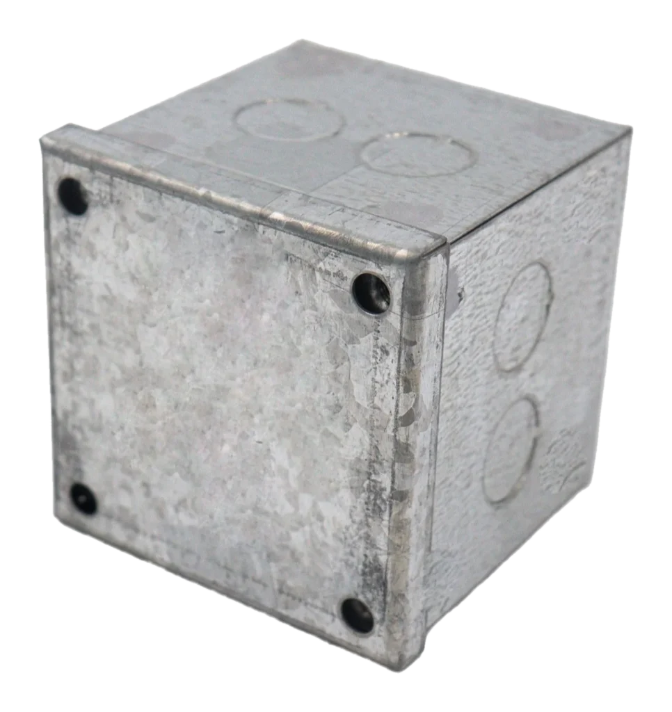 75 x 75 x 75mm (3 x 3 x 3″) Adaptable Box: Knock-outs