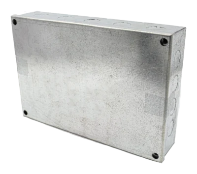 225 x 150 x 50mm (9 x 6 x 2″) Adaptable Box: Knockouts