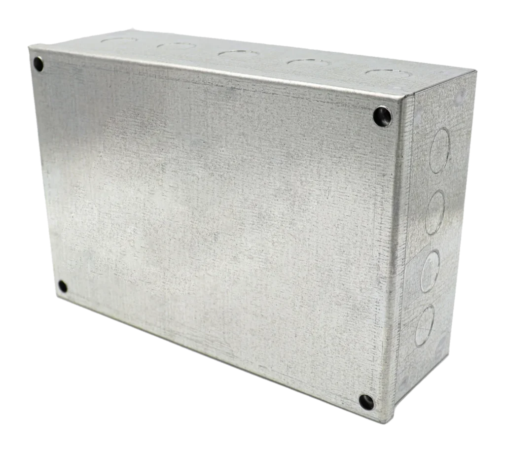 225 x 150 x 75mm (9 x 6 x 3″) Adaptable Box: Knockouts