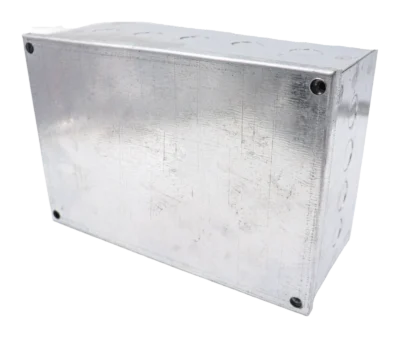 225 x 150 x 100mm (9 x 6 x 4″) Adaptable Box: Knockouts