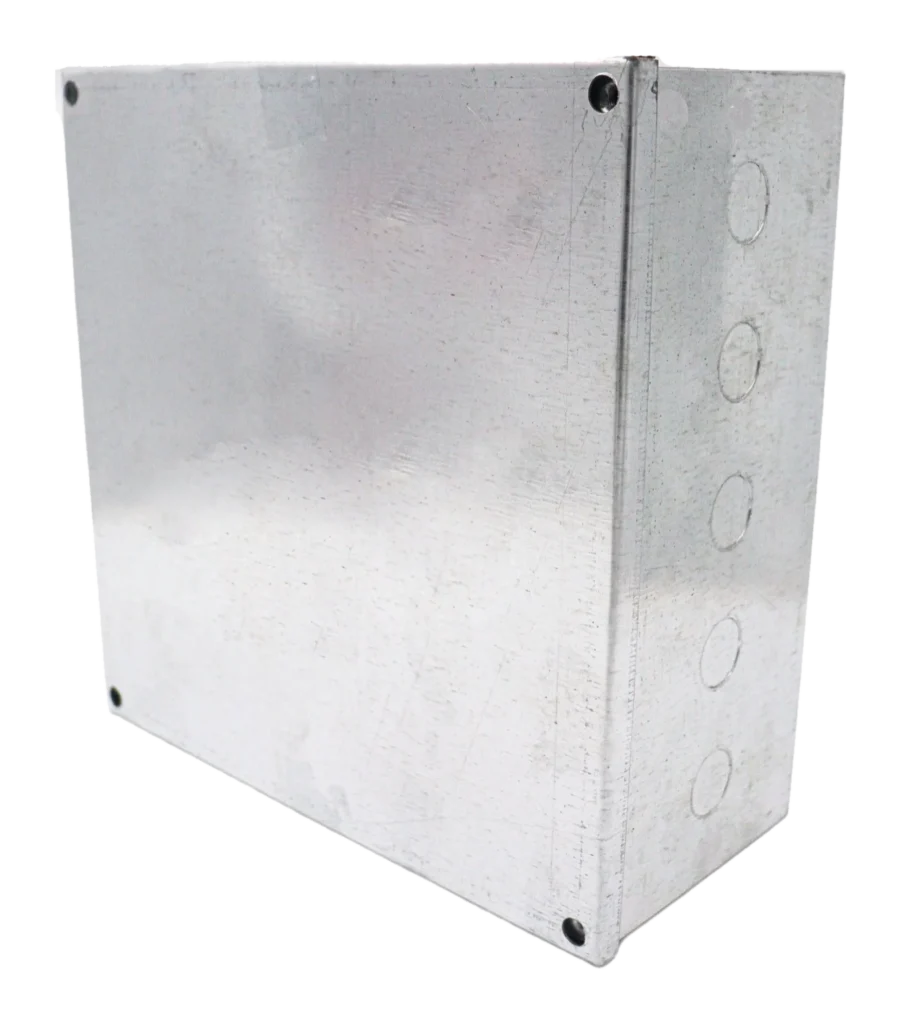 225 x 225 x 100mm (9 x 9 x 4″) Adaptable Box: Knockouts