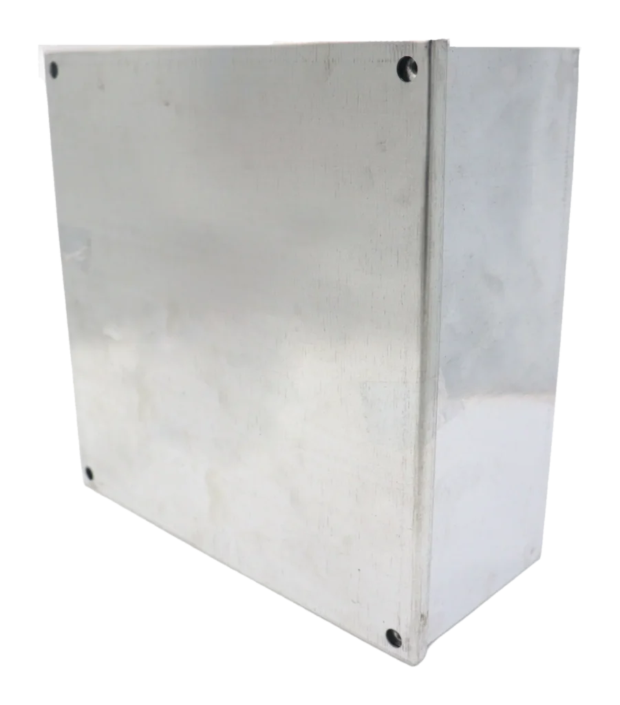 225 x 225 x 100mm (9 x 9 x 4″) Adaptable Box: Plain